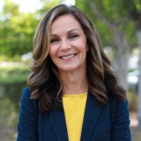 Dr. Stephanie Houston